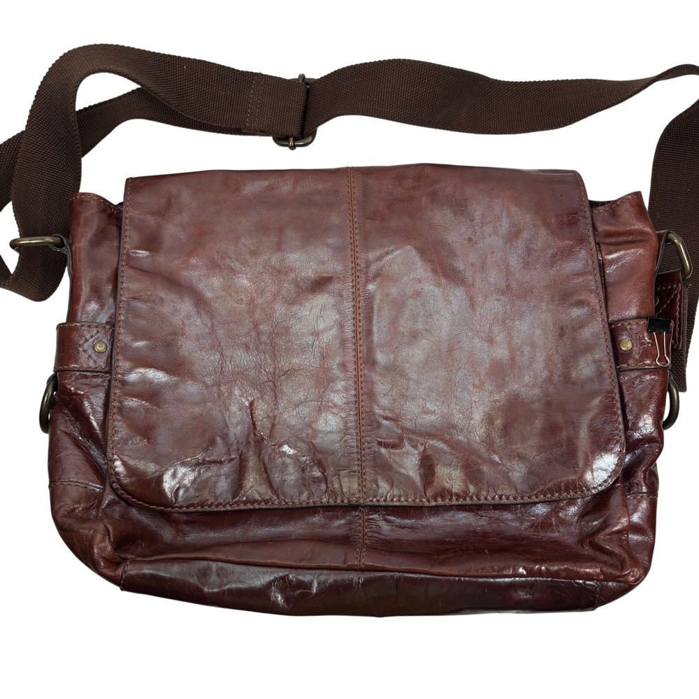 Fossil Mens Large Messenger Bag Flap Brown Leather Distressed Crossbody Satchel